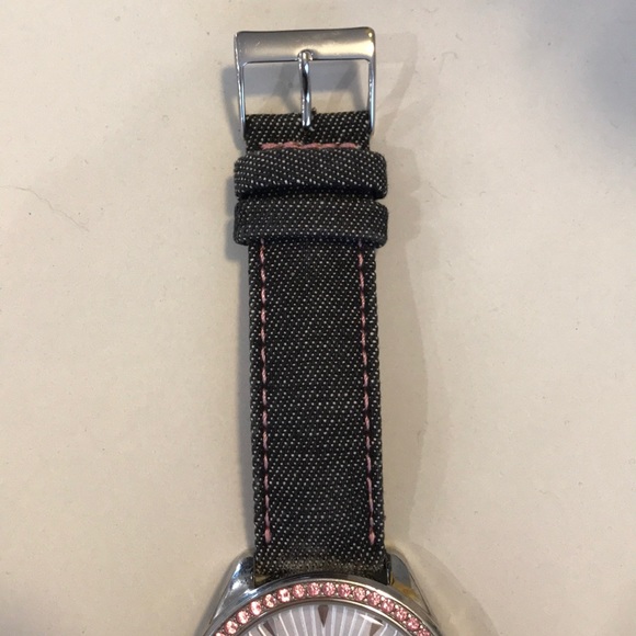 Guess Watch - Picture 4 of 5